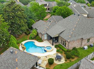 108 Calais Ct, Bossier City, LA 71111