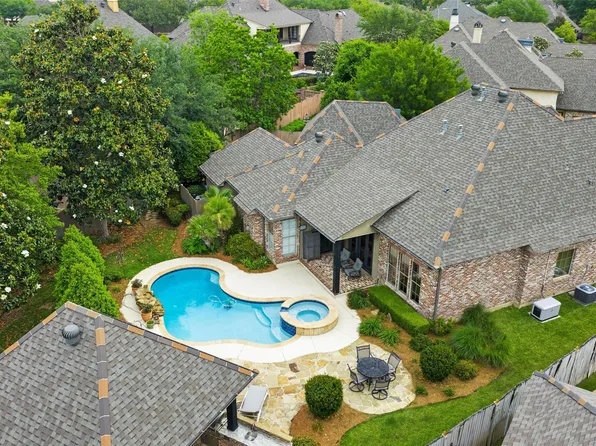 108 Calais Ct, Bossier City, LA 71111
