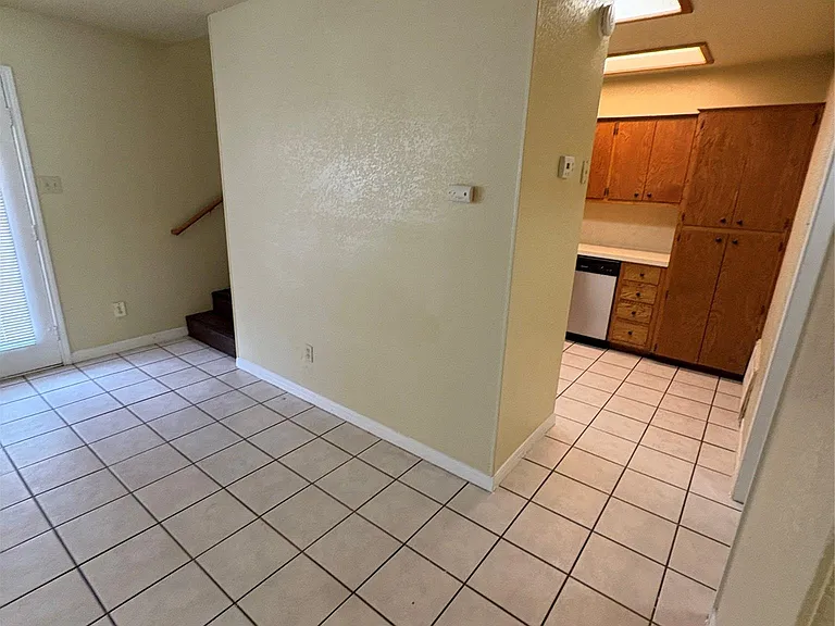 2309 Pena Cv — Photo 5