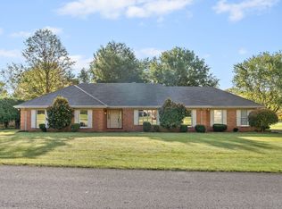 303 Remington Rd, Hopkinsville, KY 42240