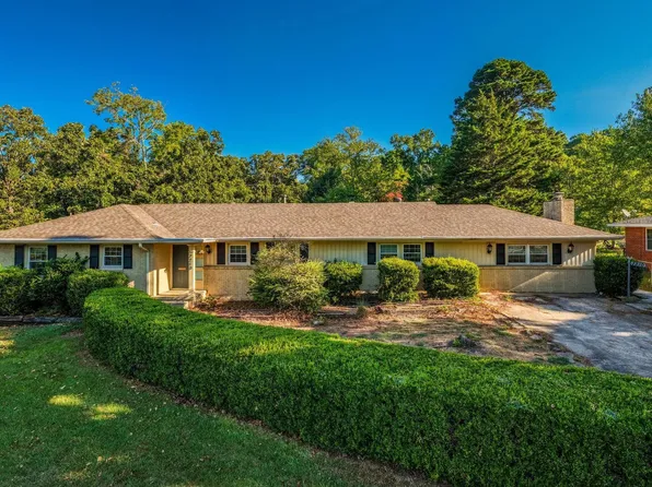 7210 W Markham St, Little Rock, AR 72205