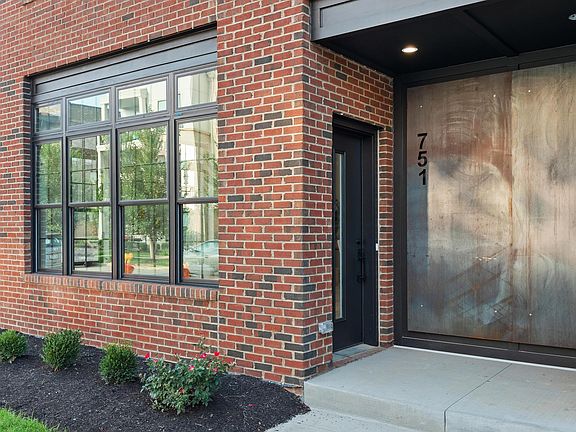 4th image of 751 Civitas Ave