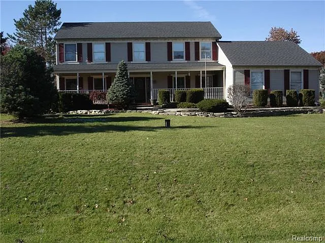9799 Rosemary Ln photo 1