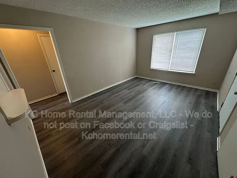 838 Saddlewood St #B — Photo 5