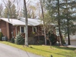 604 Walnut St, Mountain City, TN 37683