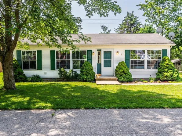 518 Hurd St, Milan, MI 48160