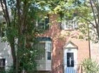 8822 Ridge Hollow Ct, Springfield, VA 22152