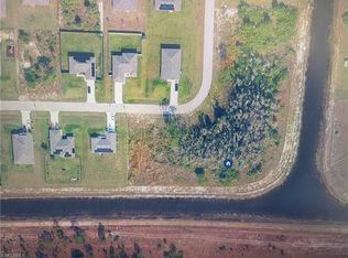 891 Yellowbird Dr, Fort Myers, FL 33913