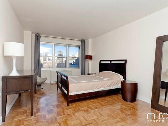Large Bedroom