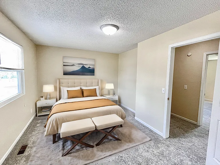 1100 Fishlock Ave — Photo 15