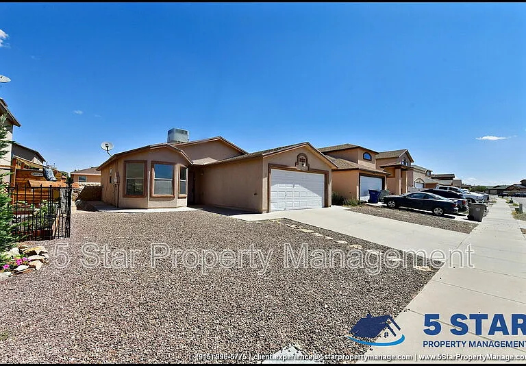 11613 Ochre Bluff Ln — Photo 1
