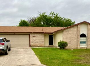 1035 Cloverbrook St, San Antonio, TX 78245