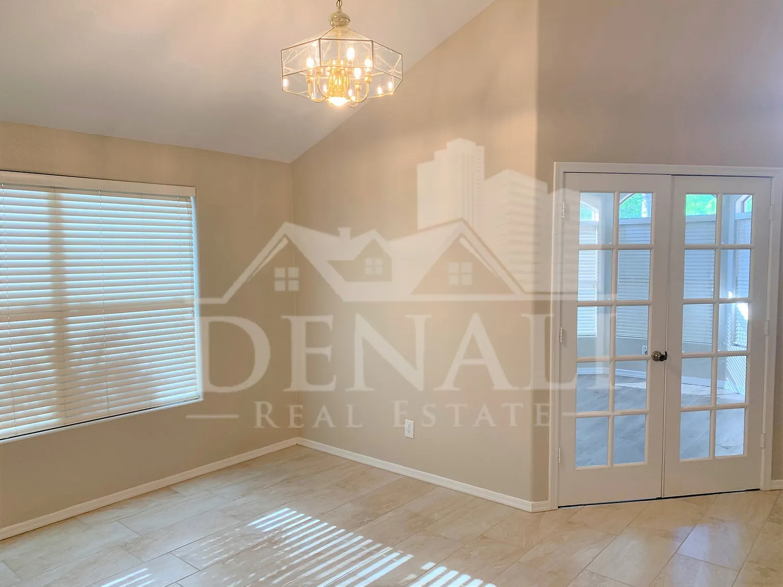 3 bed, 2.0 bath, 1655 sqft, $2,195 — Photo 3