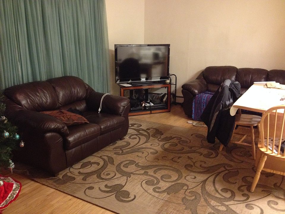 Living room 21ft 12 ft