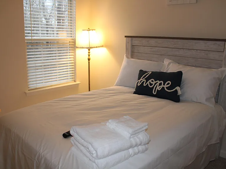 15 Peridot Pl — Photo 27