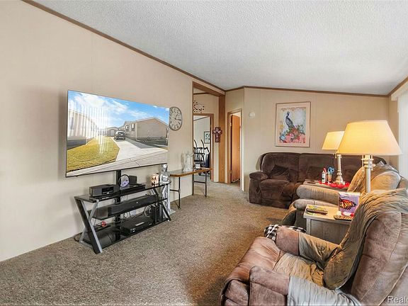 3rd image of 3464 Spring St