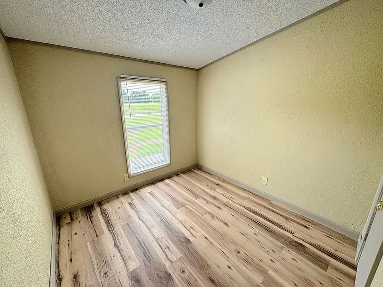 534 SE 650th Rd #5 — Photo 10