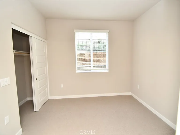 1487 Skyline Ln — Photo 19