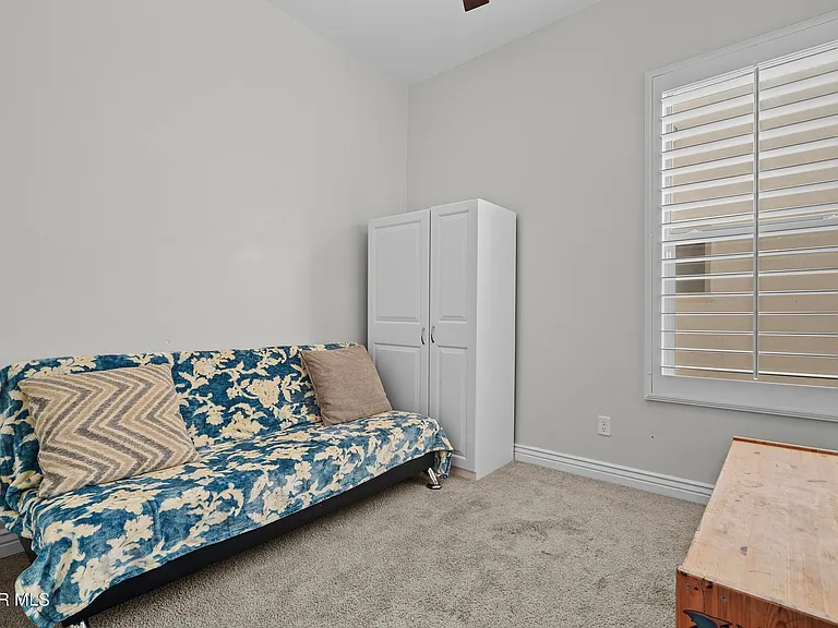 13401 Carterton Ave — Photo 15