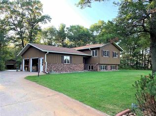 1294 Kowalski Rd, Kronenwetter, WI 54455