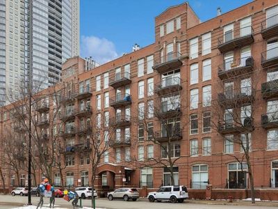 550 N Kingsbury St APT 401, Chicago, IL, 60654