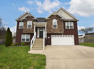 1499 Brew Moss Dr, Clarksville, TN 37043