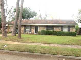 522 Meadowbrook Ln, Shreveport, LA 71105