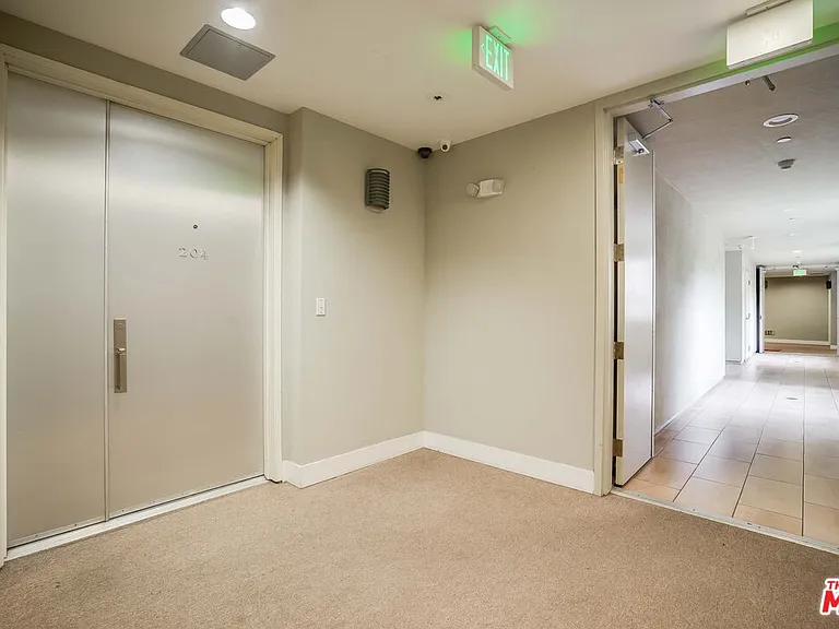 1517 S Bentley Ave #304 — Photo 14