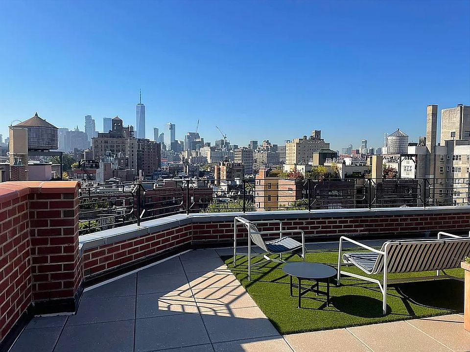 2nd image of 45 W 10th St APT 8B