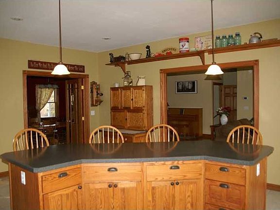 4th image of 5690 26th Avenue Dr