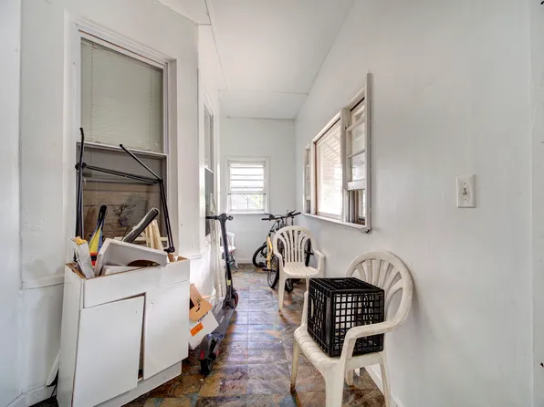 126 Kearney Avenue image 13 of 28