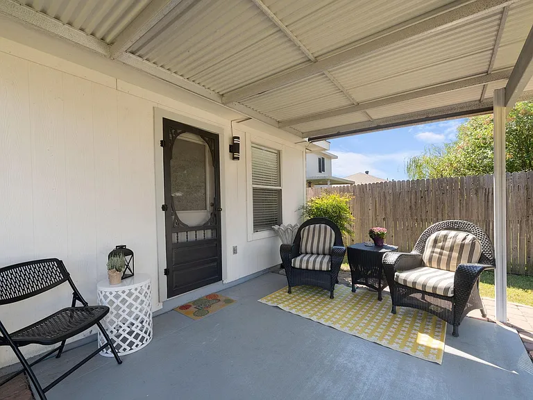 2731 Prairie Creek Dr — Photo 18