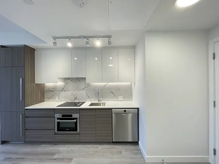 10626 City Pkwy #11XX — Photo 3