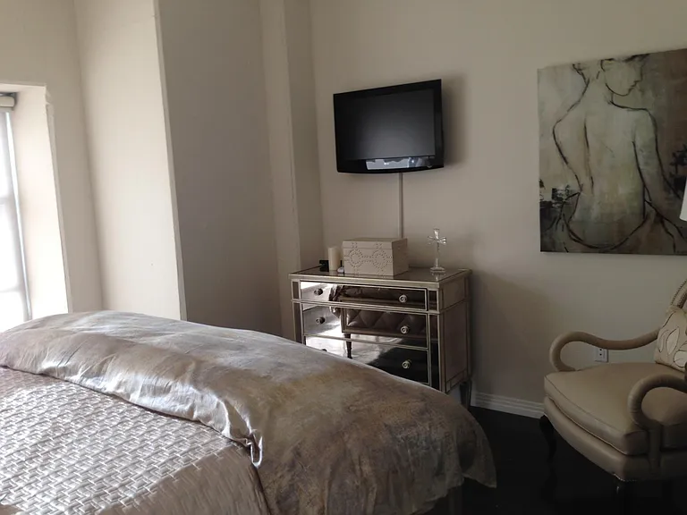 125 N Raymond Ave #409 — Photo 13