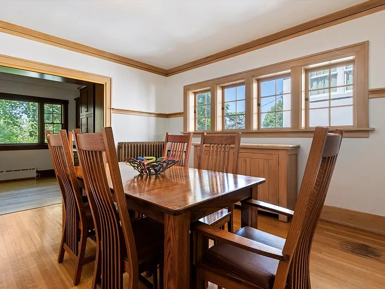 1442 E Federal Way — Photo 8
