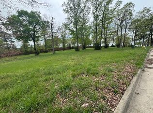 Parkcliff Dr #26, Eureka Springs, AR 72631