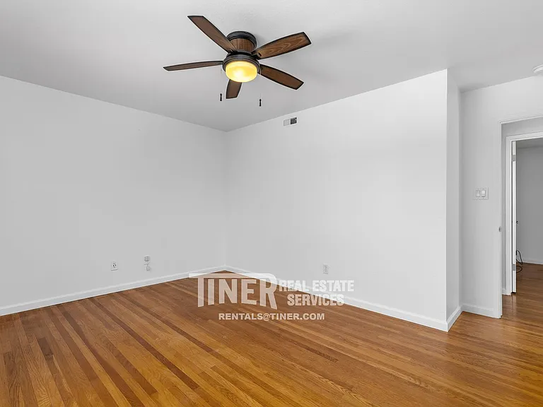 9136 Cecile Way — Photo 29