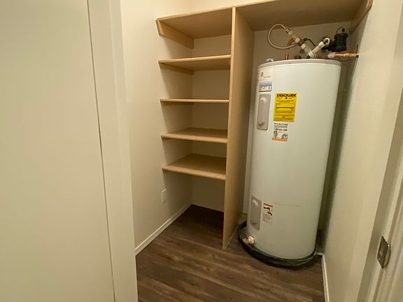 4th image of 6001 24th Ave NW APT 301