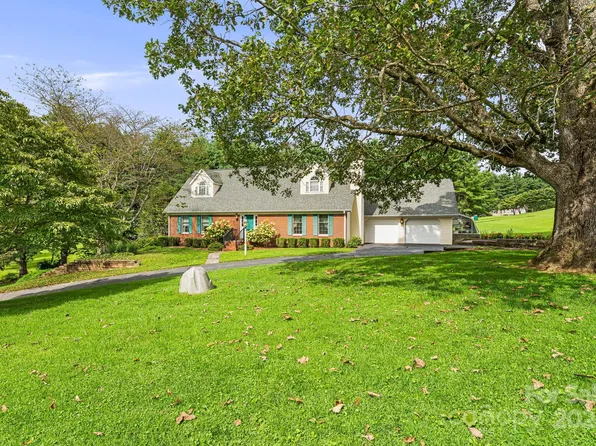 618 Windover Dr, Brevard, NC 28712