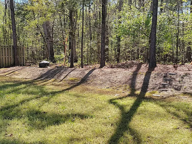 2035 Chipmunk Ln — Photo 12