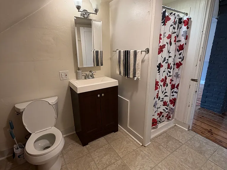 76 Locust St #3 — Photo 7