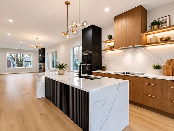 4th image of 3114 N Olcott Ave