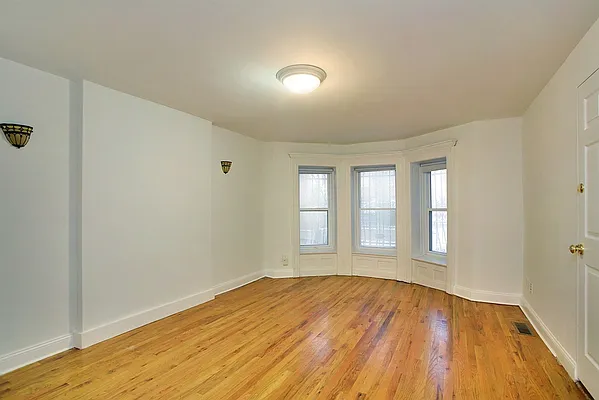 Rented by Corcoran | media 11