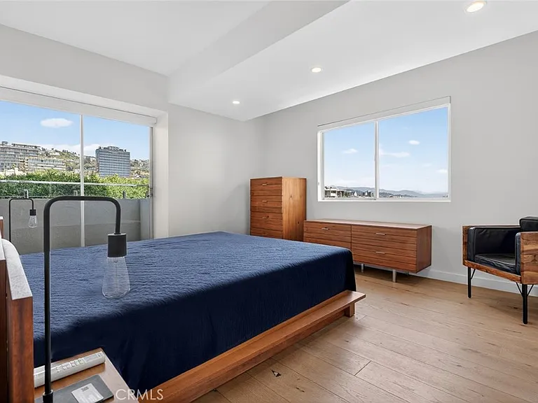 838 N Doheny Dr #505 — Photo 23