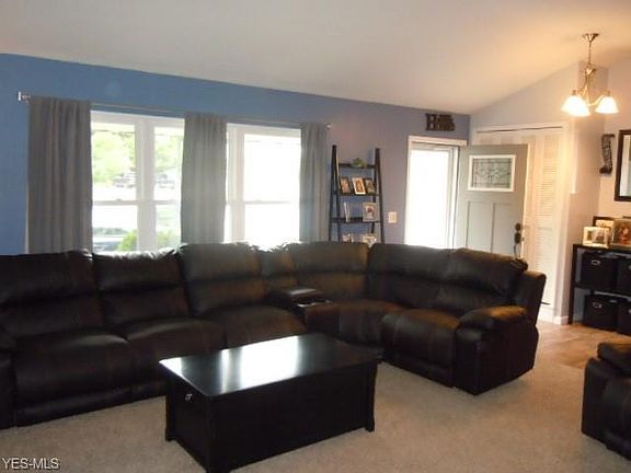 4th image of 5443 Dorothy Dr