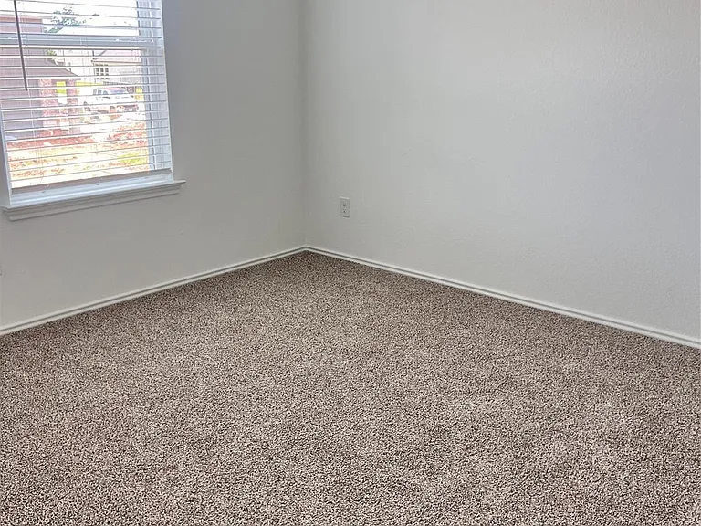 522 Belle Springs Ln — Photo 22