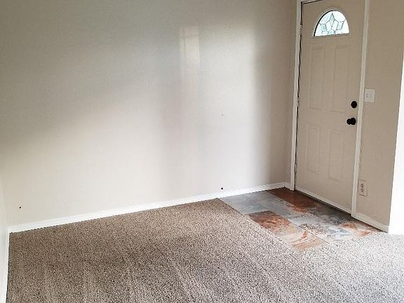 4th image of 415 161st St S