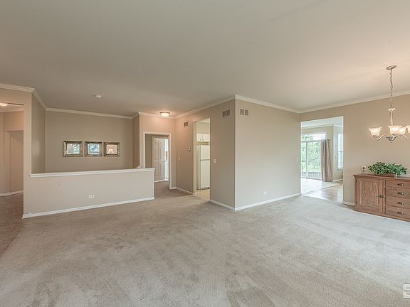 2nd view living/dining room area