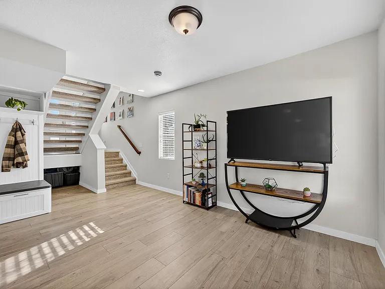 4438 Vindaloo Dr — Photo 4