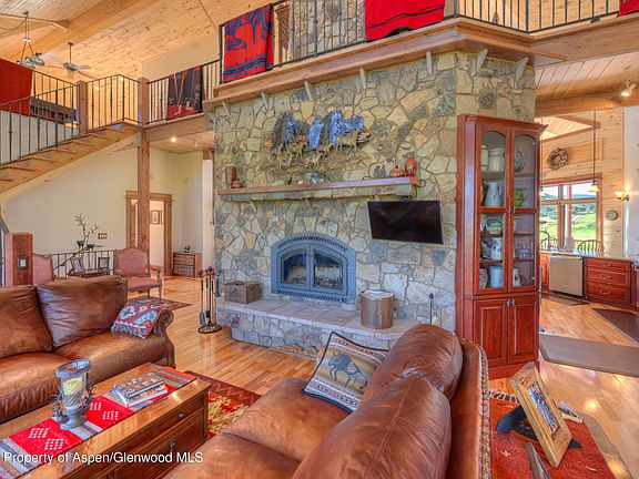 14th image of this home